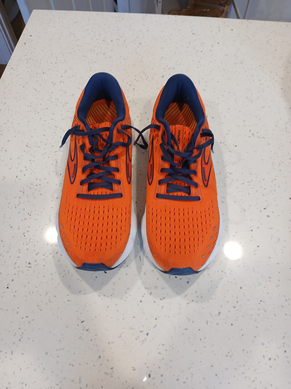 Size 11 - Brooks Glycerin 20 Orange Titan